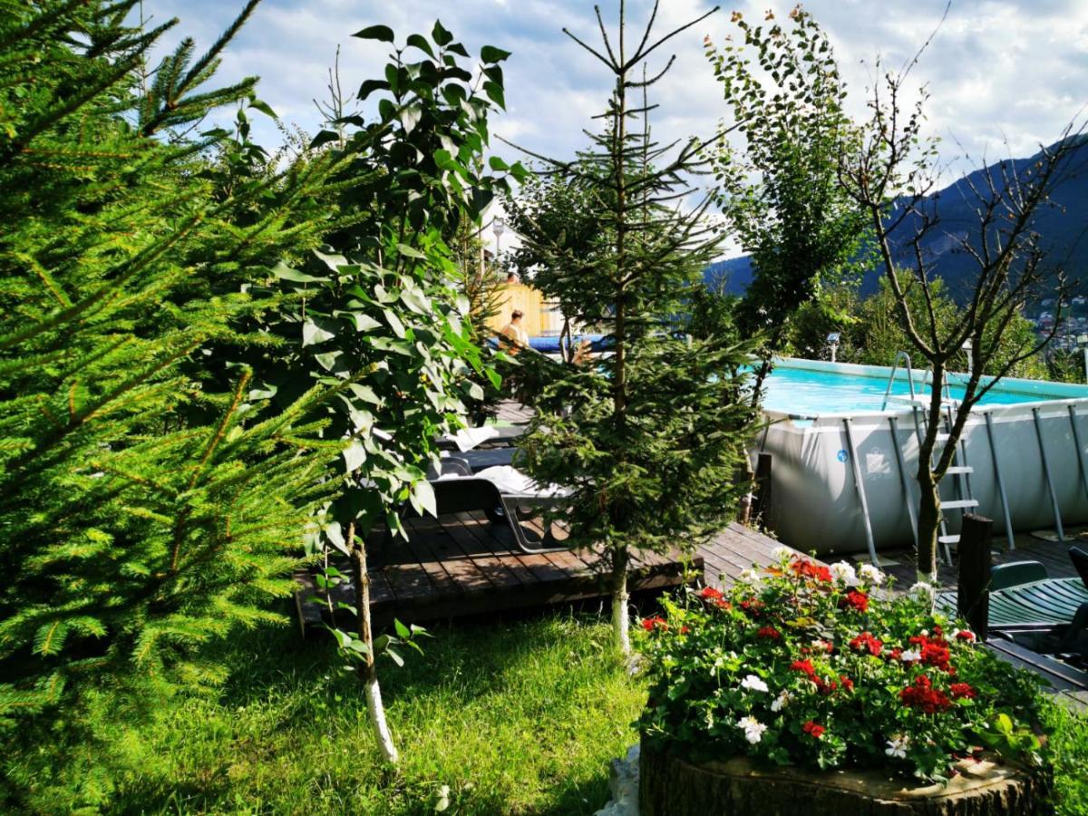 Vila Alunis บุชเตนี ภายนอก รูปภาพ